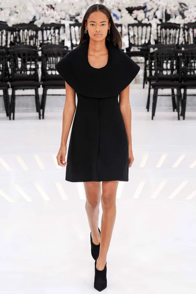 Look 52